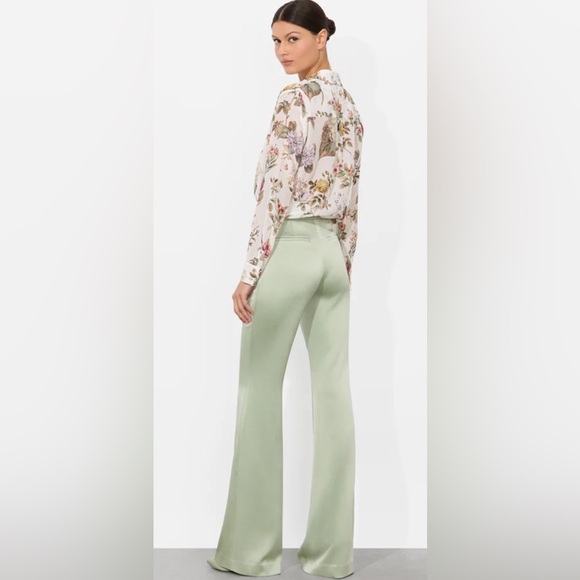 Alice + Olivia Willa Sweet nothings Top 100% Silk blouse - Picture 5 of 16